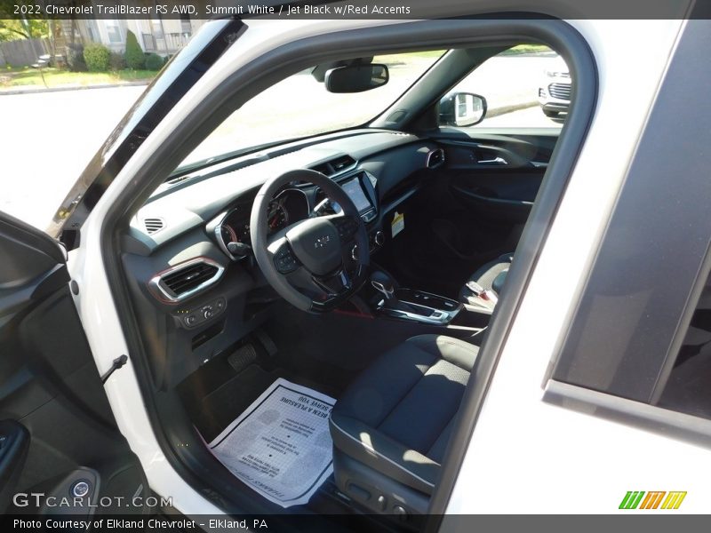 Summit White / Jet Black w/Red Accents 2022 Chevrolet TrailBlazer RS AWD