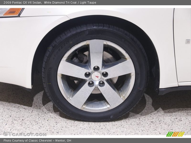 White Diamond Tri Coat / Light Taupe 2009 Pontiac G6 V6 Sedan