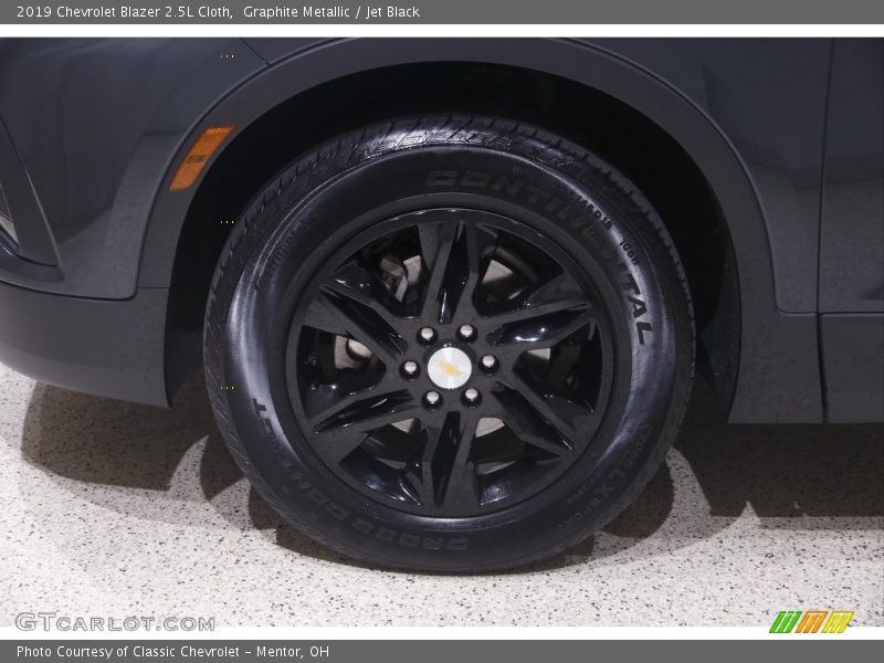 Graphite Metallic / Jet Black 2019 Chevrolet Blazer 2.5L Cloth