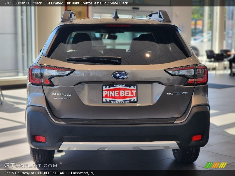 Brilliant Bronze Metallic / Slate Black 2023 Subaru Outback 2.5i Limited