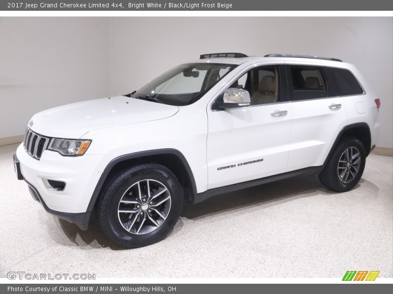 Bright White / Black/Light Frost Beige 2017 Jeep Grand Cherokee Limited 4x4
