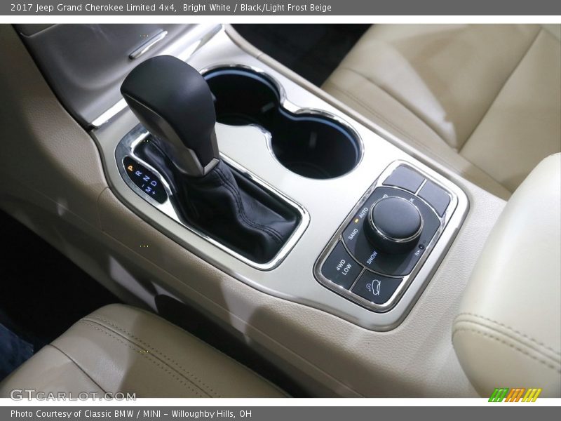 Bright White / Black/Light Frost Beige 2017 Jeep Grand Cherokee Limited 4x4