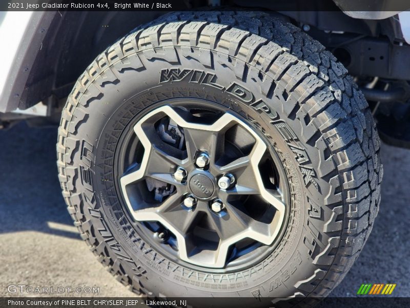 Bright White / Black 2021 Jeep Gladiator Rubicon 4x4