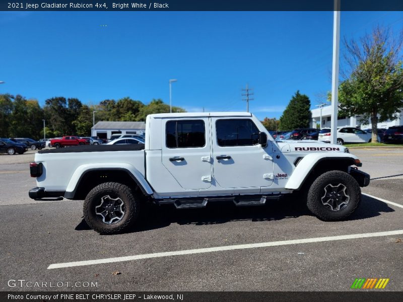 Bright White / Black 2021 Jeep Gladiator Rubicon 4x4