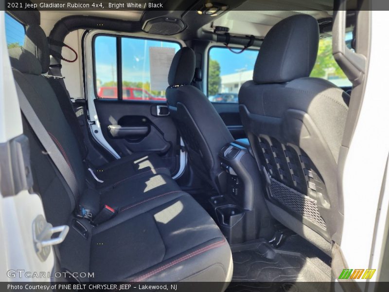 Bright White / Black 2021 Jeep Gladiator Rubicon 4x4