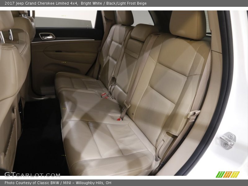 Bright White / Black/Light Frost Beige 2017 Jeep Grand Cherokee Limited 4x4