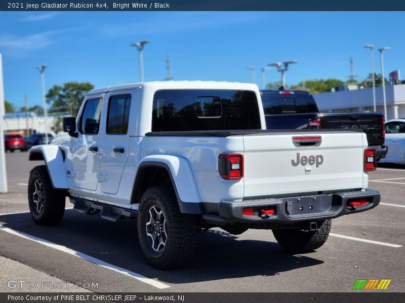 Bright White / Black 2021 Jeep Gladiator Rubicon 4x4