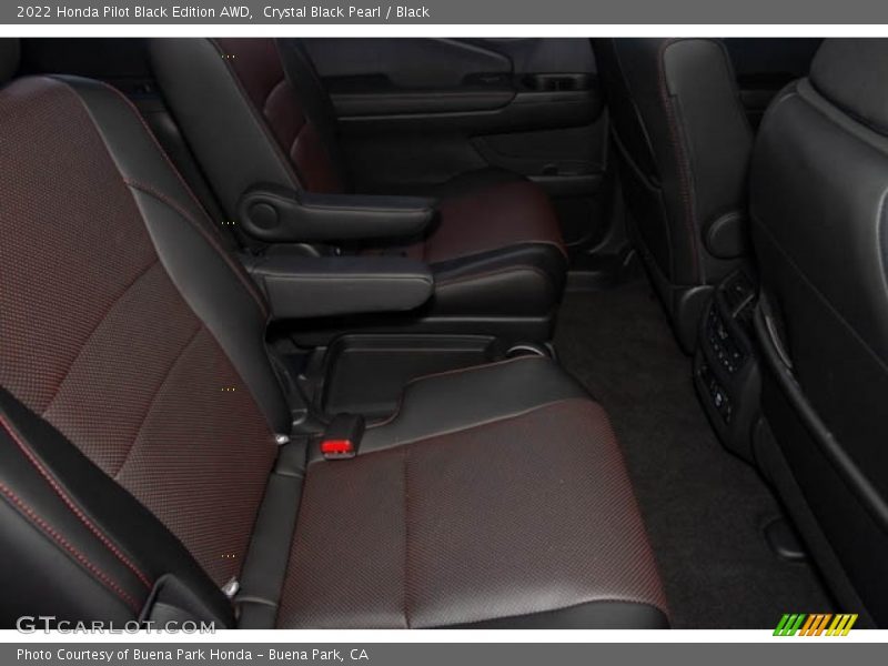 Crystal Black Pearl / Black 2022 Honda Pilot Black Edition AWD