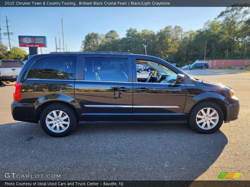 Brilliant Black Crystal Pearl / Black/Light Graystone 2015 Chrysler Town & Country Touring
