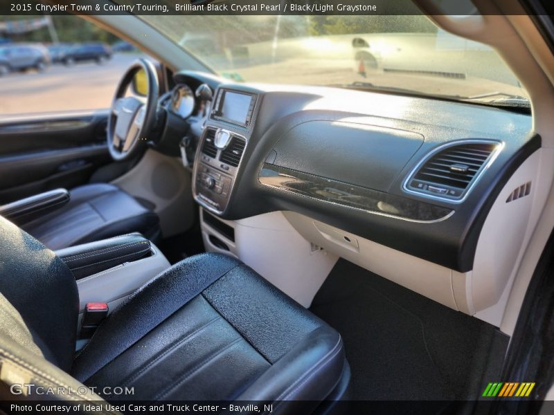 Brilliant Black Crystal Pearl / Black/Light Graystone 2015 Chrysler Town & Country Touring