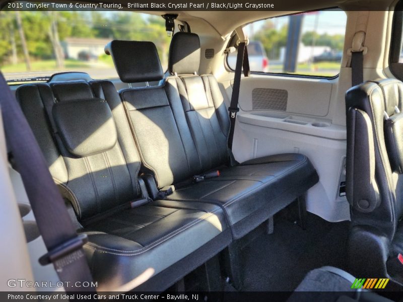 Brilliant Black Crystal Pearl / Black/Light Graystone 2015 Chrysler Town & Country Touring