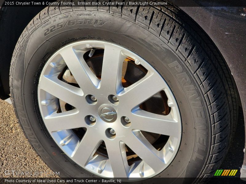 Brilliant Black Crystal Pearl / Black/Light Graystone 2015 Chrysler Town & Country Touring