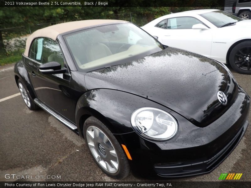 Black / Beige 2013 Volkswagen Beetle 2.5L Convertible