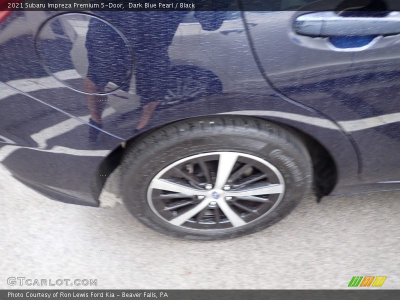 Dark Blue Pearl / Black 2021 Subaru Impreza Premium 5-Door