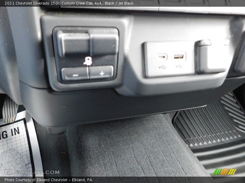 Black / Jet Black 2021 Chevrolet Silverado 1500 Custom Crew Cab 4x4
