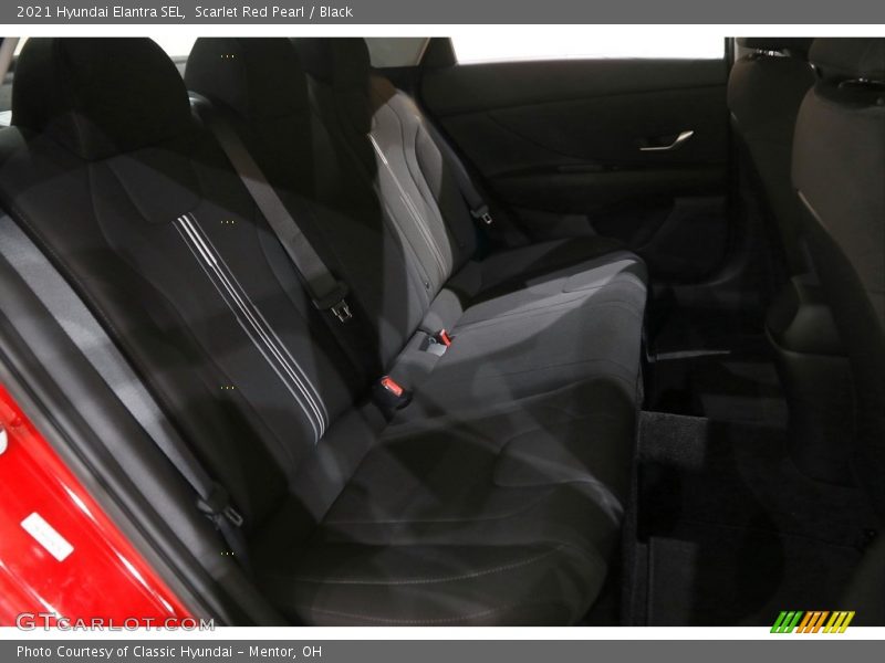 Scarlet Red Pearl / Black 2021 Hyundai Elantra SEL
