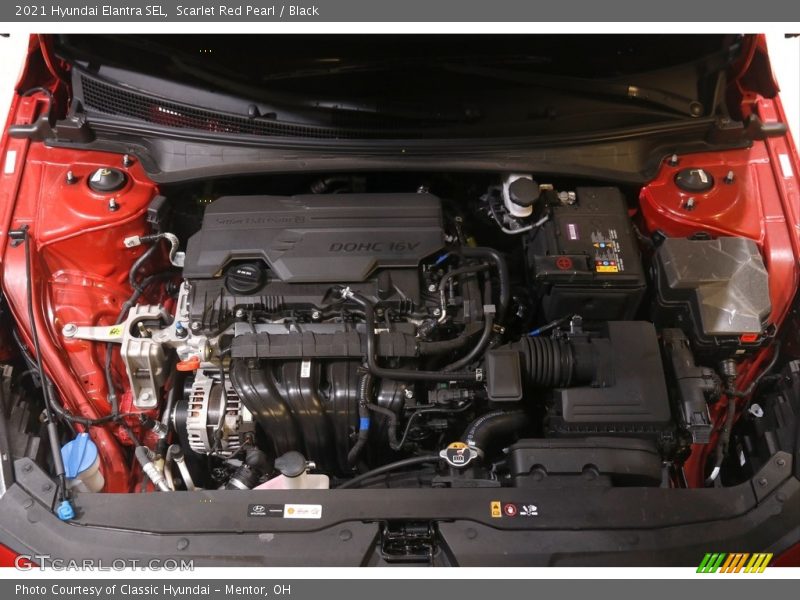 Scarlet Red Pearl / Black 2021 Hyundai Elantra SEL