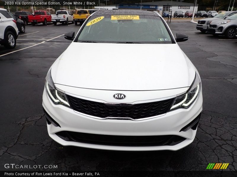 Snow White / Black 2020 Kia Optima Special Edition