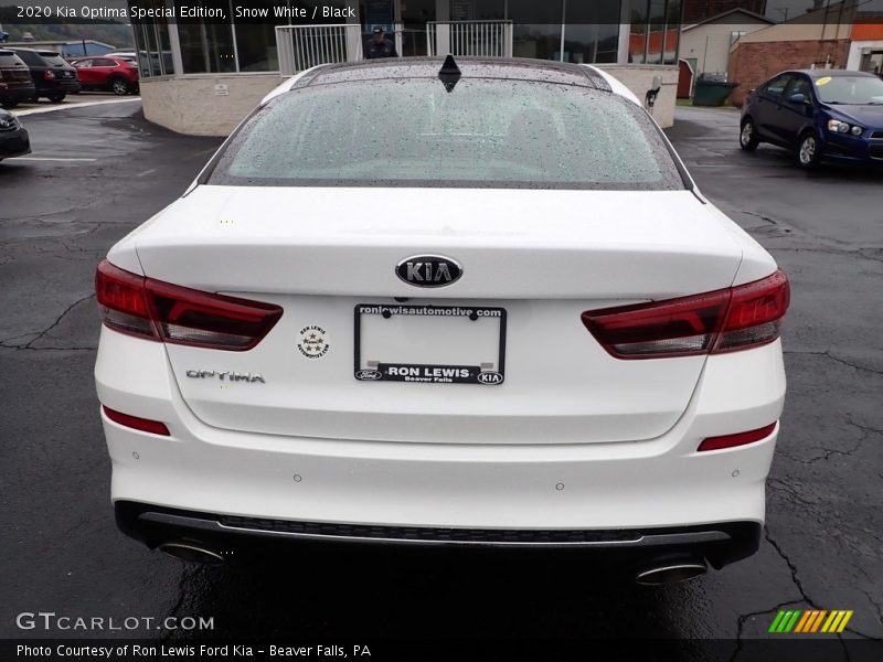 Snow White / Black 2020 Kia Optima Special Edition