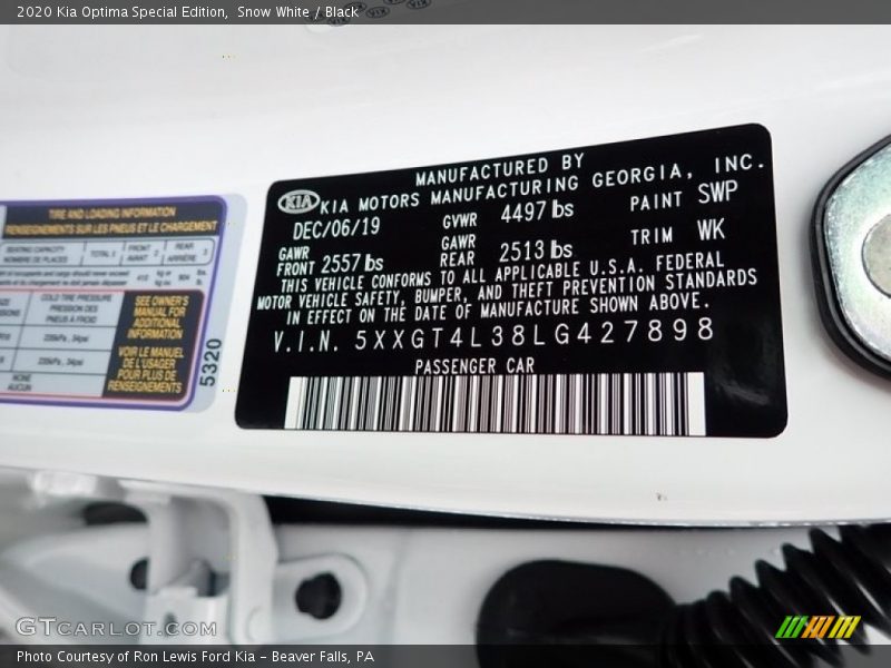 Snow White / Black 2020 Kia Optima Special Edition