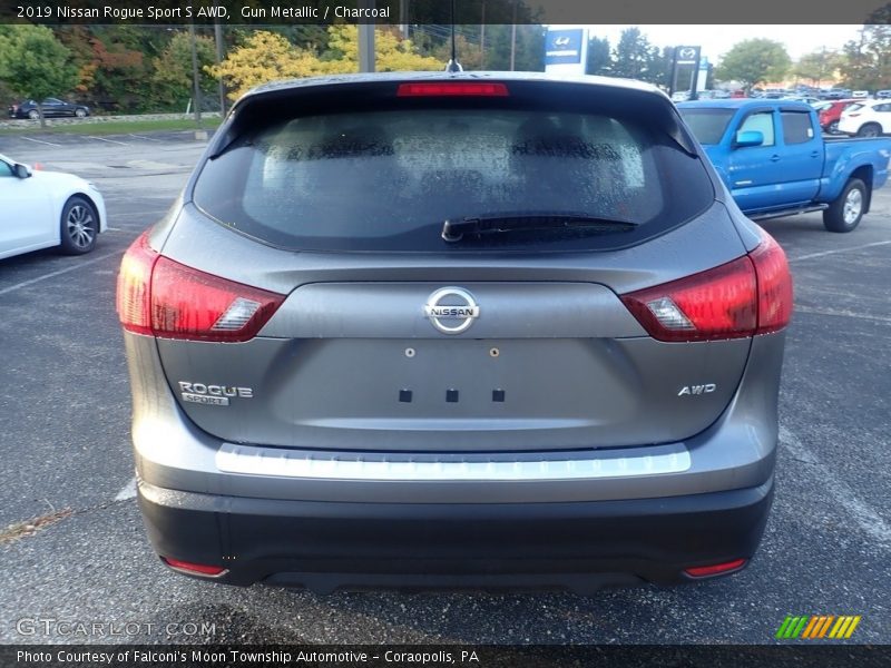 Gun Metallic / Charcoal 2019 Nissan Rogue Sport S AWD