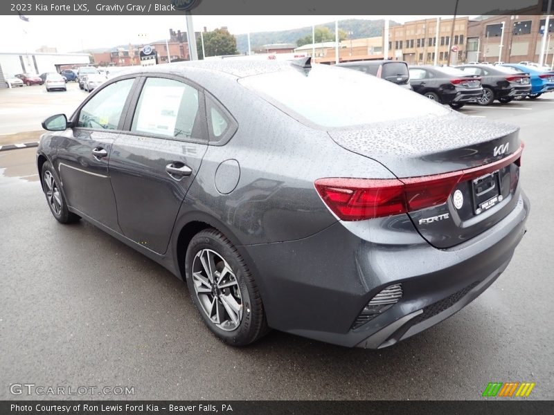 Gravity Gray / Black 2023 Kia Forte LXS