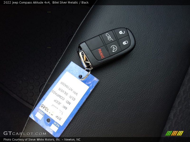 Billet Silver Metallic / Black 2022 Jeep Compass Altitude 4x4