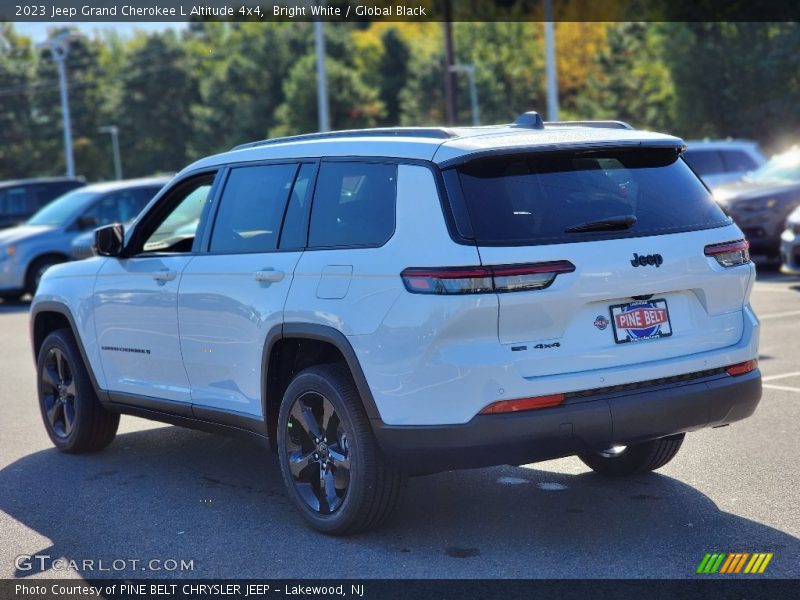 Bright White / Global Black 2023 Jeep Grand Cherokee L Altitude 4x4