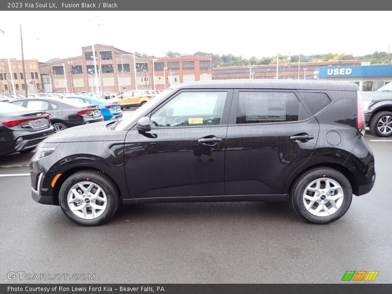 Fusion Black / Black 2023 Kia Soul LX