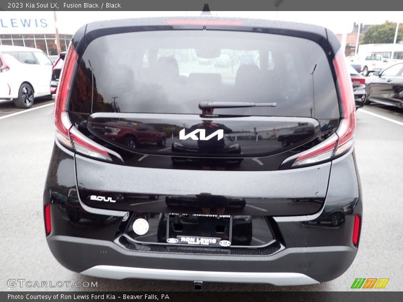Fusion Black / Black 2023 Kia Soul LX