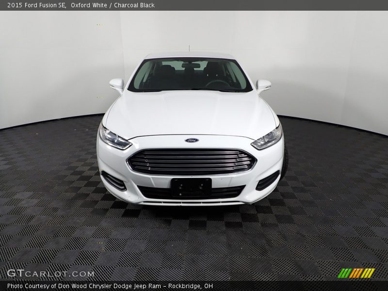 Oxford White / Charcoal Black 2015 Ford Fusion SE