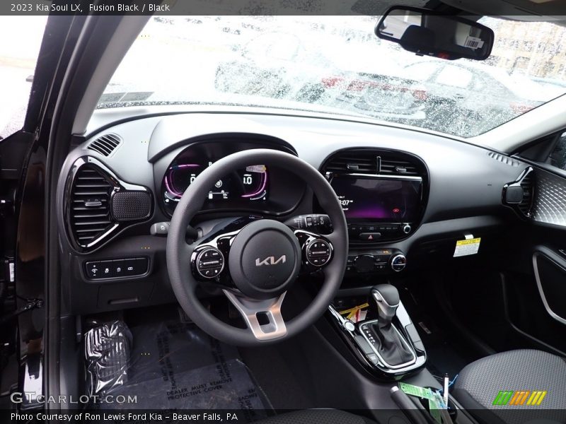 Fusion Black / Black 2023 Kia Soul LX