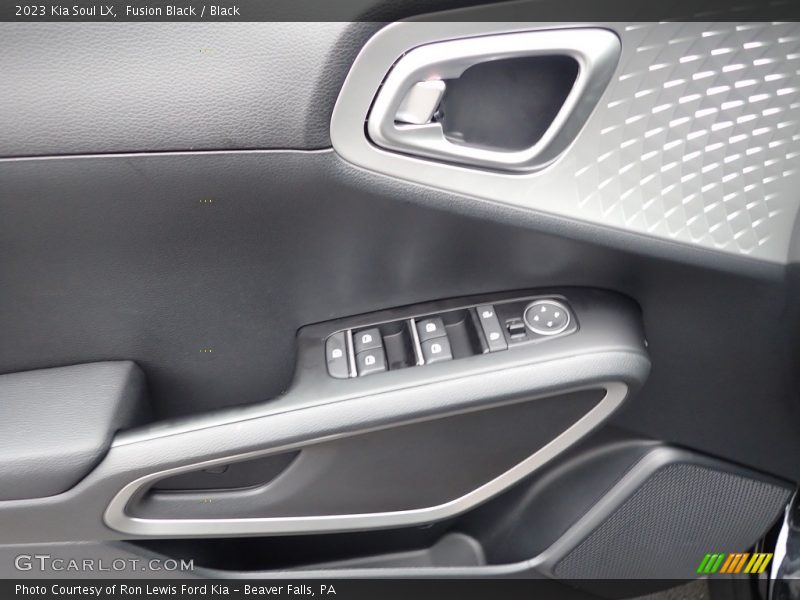 Fusion Black / Black 2023 Kia Soul LX