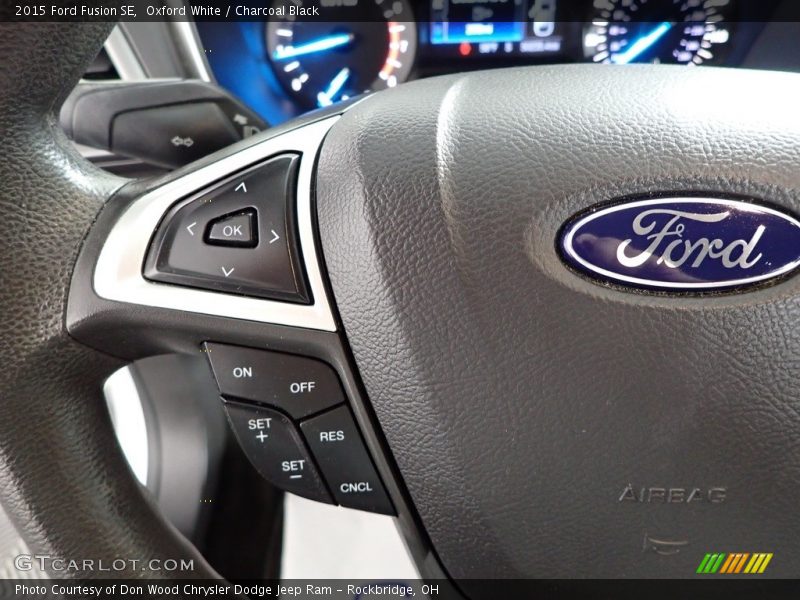 Oxford White / Charcoal Black 2015 Ford Fusion SE
