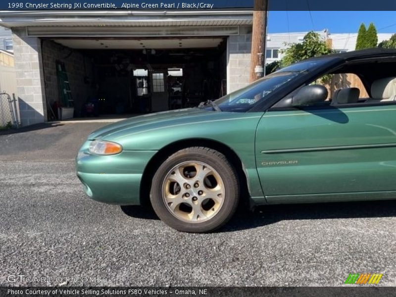 Alpine Green Pearl / Black/Gray 1998 Chrysler Sebring JXi Convertible