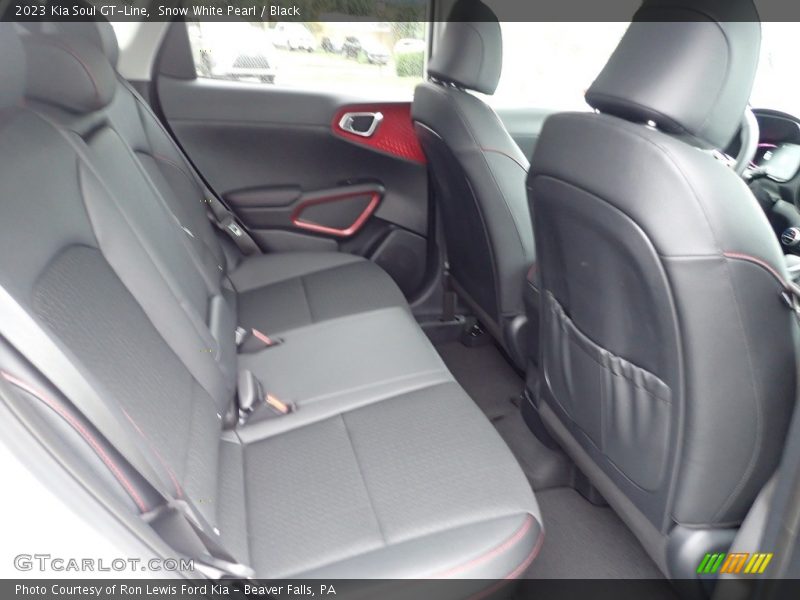 Snow White Pearl / Black 2023 Kia Soul GT-Line