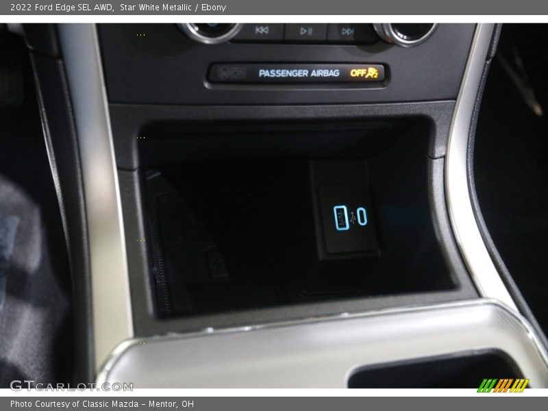 Star White Metallic / Ebony 2022 Ford Edge SEL AWD