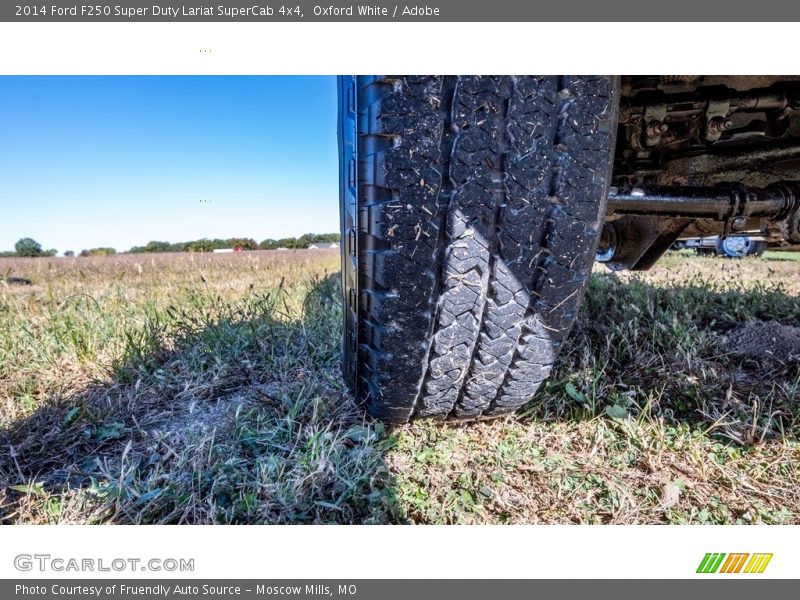 Oxford White / Adobe 2014 Ford F250 Super Duty Lariat SuperCab 4x4