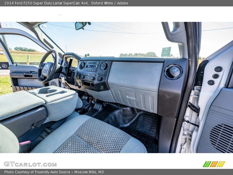 Oxford White / Adobe 2014 Ford F250 Super Duty Lariat SuperCab 4x4