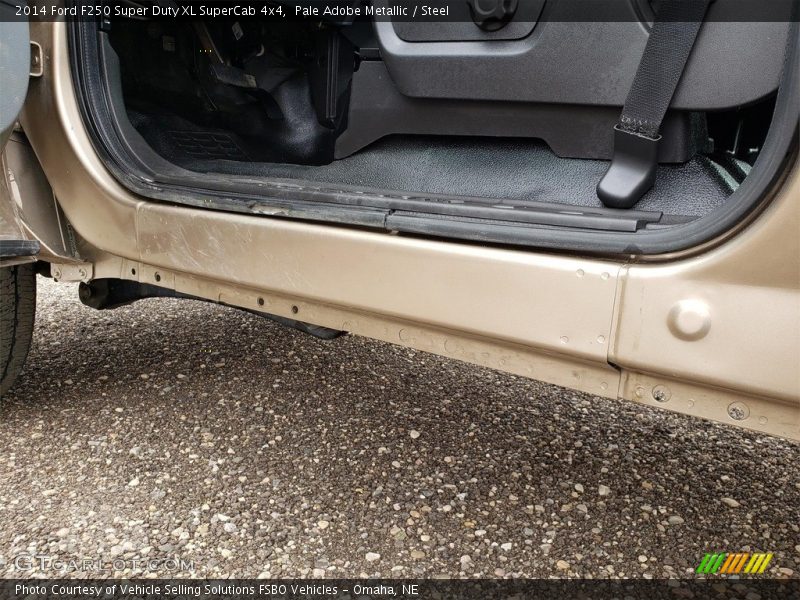 Pale Adobe Metallic / Steel 2014 Ford F250 Super Duty XL SuperCab 4x4