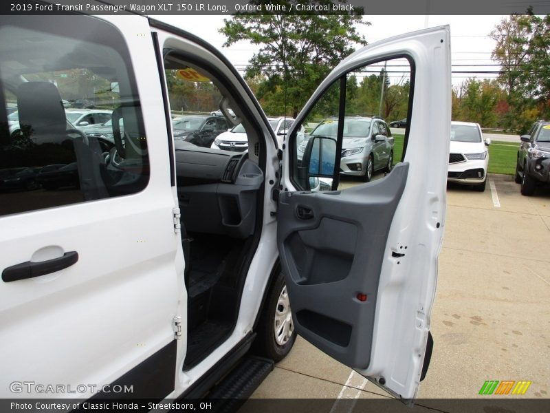 Oxford White / Charcoal black 2019 Ford Transit Passenger Wagon XLT 150 LR Long