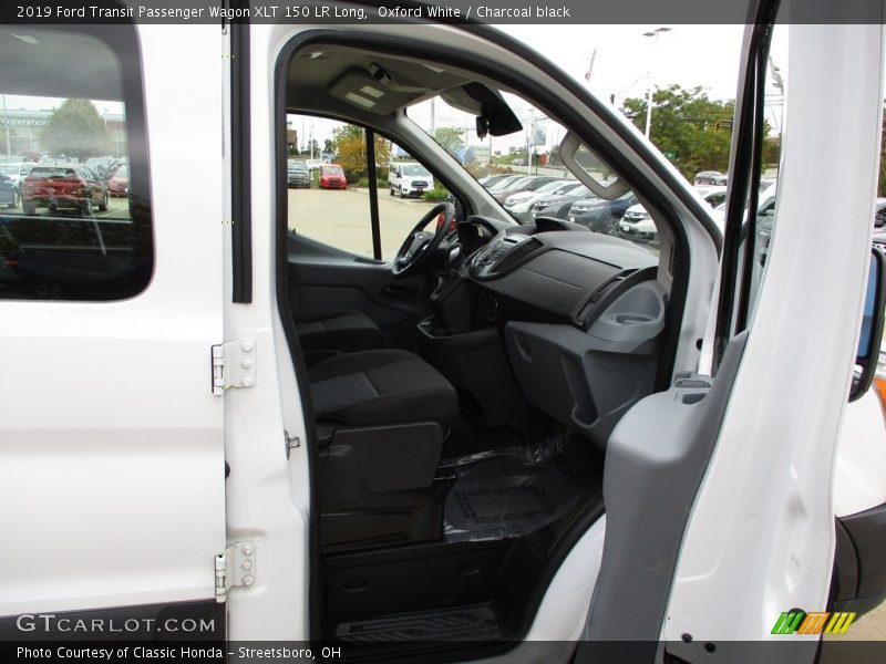 Oxford White / Charcoal black 2019 Ford Transit Passenger Wagon XLT 150 LR Long