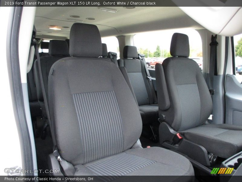 Front Seat of 2019 Transit Passenger Wagon XLT 150 LR Long