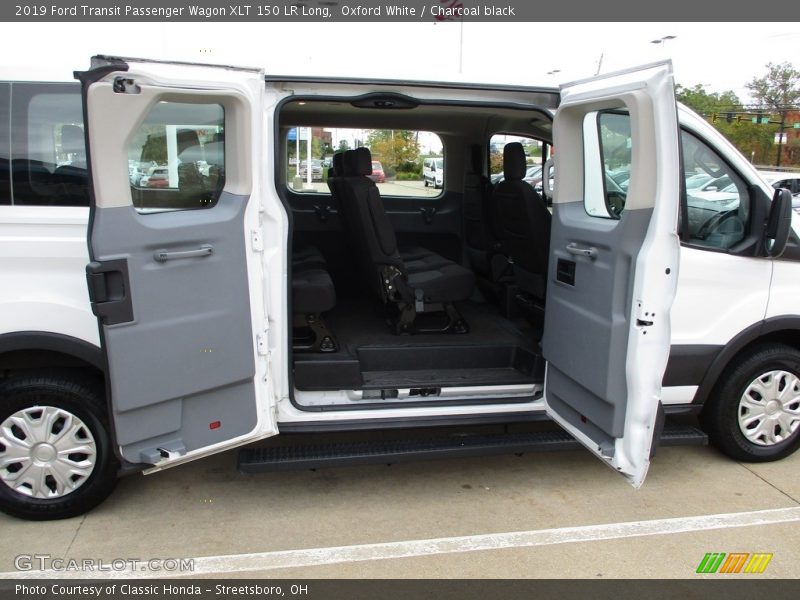 Oxford White / Charcoal black 2019 Ford Transit Passenger Wagon XLT 150 LR Long