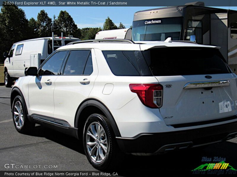 Star White Metallic Tri-Coat / Sandstone 2020 Ford Explorer XLT 4WD