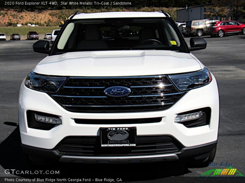 Star White Metallic Tri-Coat / Sandstone 2020 Ford Explorer XLT 4WD