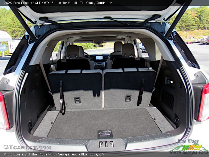 Star White Metallic Tri-Coat / Sandstone 2020 Ford Explorer XLT 4WD