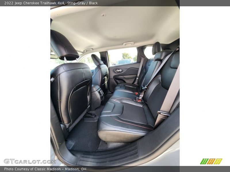 Sting-Gray / Black 2022 Jeep Cherokee Trailhawk 4x4
