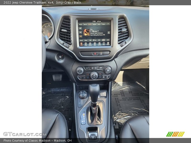 Sting-Gray / Black 2022 Jeep Cherokee Trailhawk 4x4