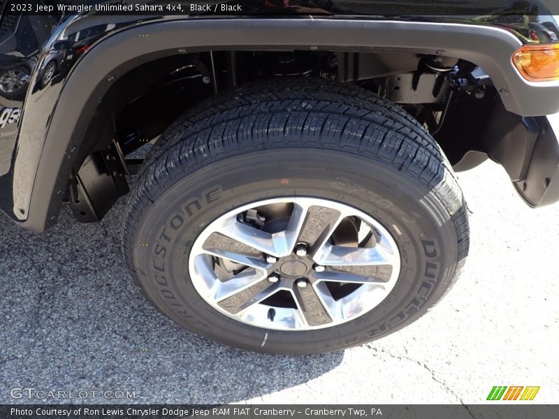 Black / Black 2023 Jeep Wrangler Unlimited Sahara 4x4